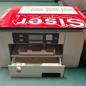 SG500 Printer with Red heat transfer vinyl and sublimation Paper